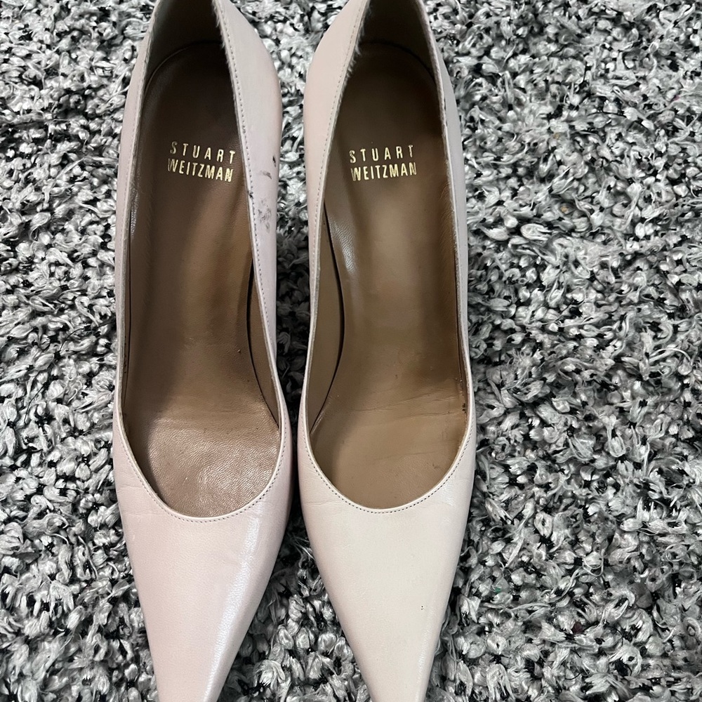 Stuart Weizman Size 7
